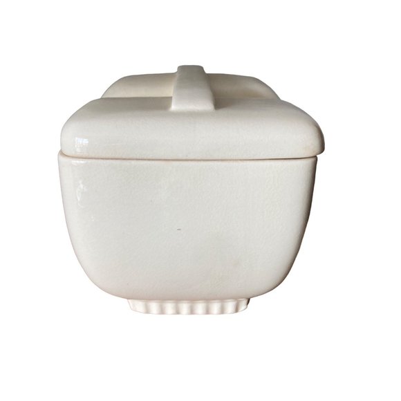 UNIVERSAL CAMBRIDGE Vintage Ceramic 8"Longest Dimension Lidded Bowl Sm Defects - Picture 3 of 6